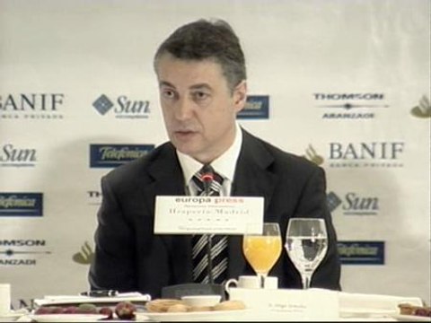 Urkullu asegura que el PNV no va a plantear ni ninguna barbaridad en la consulta