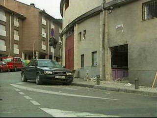 ETA hace estallar una bomba frente a la sede socialista de Elgoibar