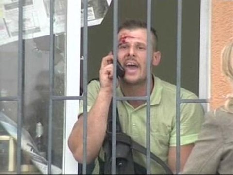 Un ex policía rumano retiene siete horas a dos personas en Ávila