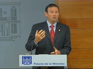 Ibarretxe: "He encontrado a Zapatero a la defensiva y enrocado"