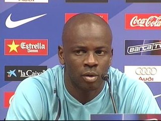 Thuram apela a la memoria ante los pitos a Deco y Eto&#039;o