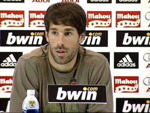 Van Nistelrooy: Me operé porque ya no podía más