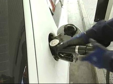 Bruselas exige a España la retirada del céntimo sanitario por ser ilegal