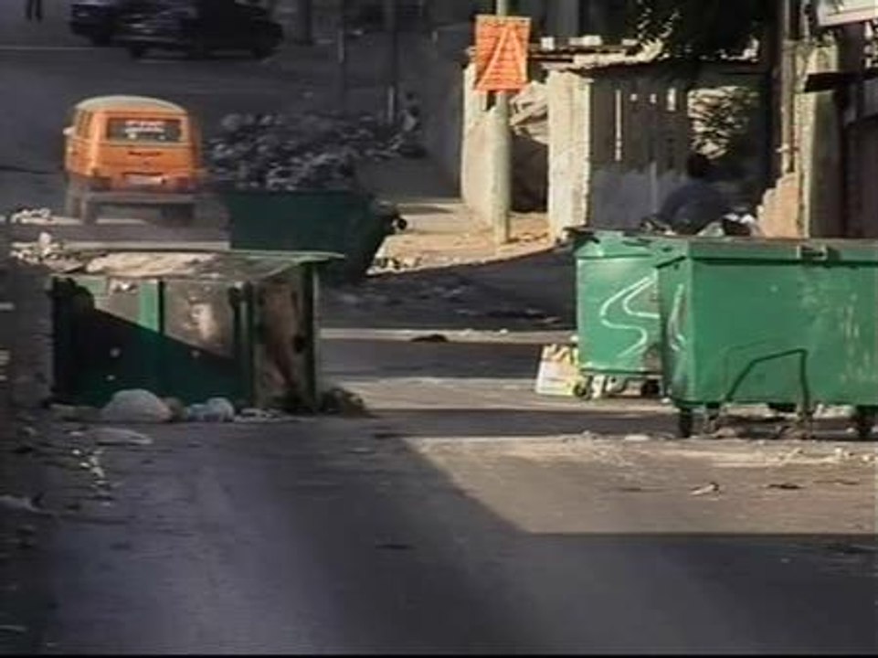 Hizbolá controla Beirut occidental mientras el ejército se despliega en algunas calles