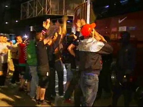 Insultos contra Laporta tras la derrota en Madrid