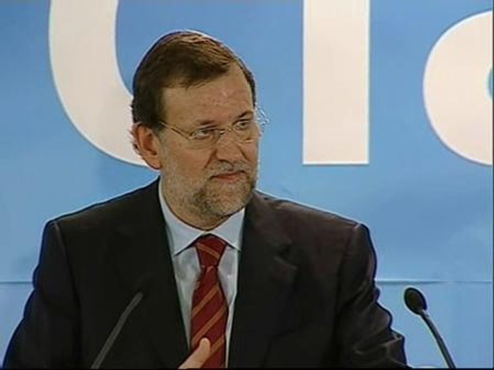 Rajoy dispuesto a que haya "todo el debate interno que se quiera" en el Congreso del PP