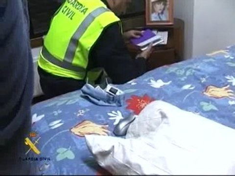 Ingresan en prisión dos guardias civiles acusados de robar 500 kilos de cocaína