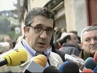 López dice que la "unidad y el coraje" son una "obligación" de los partidos democráticos