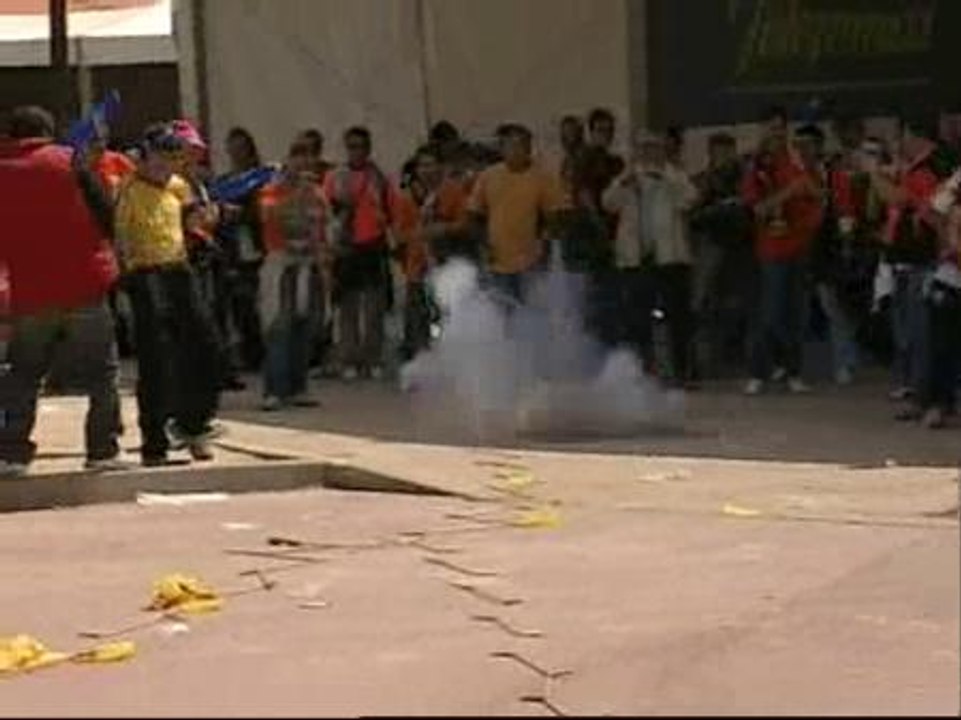 La 'marea naranja' invade las calles de Madrid