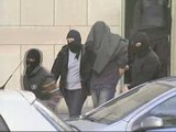 Los diez detenidos por violencia callejera ya están en Madrid