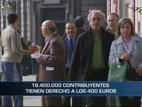 El Gobierno aprueba la ayuda de los 400 euros