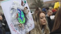 Greta Thunberg se manifiesta junto a miles de jóvenes en Berlín contra el cambio climático
