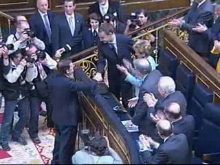 Zapatero, investido presidente con los votos del PSOE