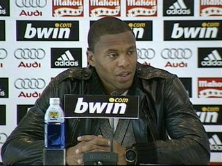 Baptista: "Ronaldinho puede volver a ser el mejor; si él quiere"