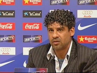 Rijkaard descarta la titularidad de Messi en Huelva