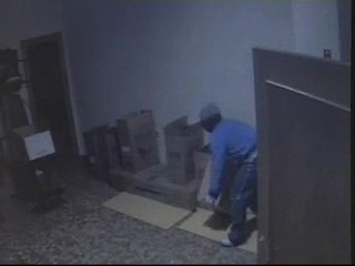 Una banda se dedica a robar en estancos de la costa de Granada