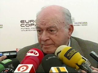 Di Stéfano: "A Raúl hay que dejarle tranquilo para que meta goles con nosotros"