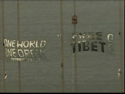 Protestas en San Francisco por la llegada de la antorcha olímpica