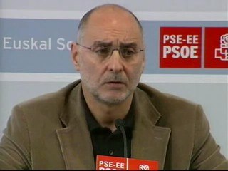 Ares afirma que "una vez que el PNV ha iniciado la rectificación", el PSOE mantiene el diálogo