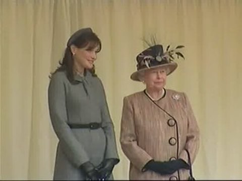 Carla Bruni capta todas las miradas