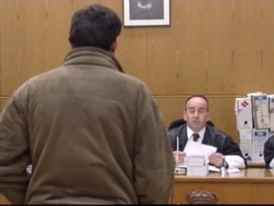 Un skin aceptar ir a prisión tres años por golpear a un marroquí­