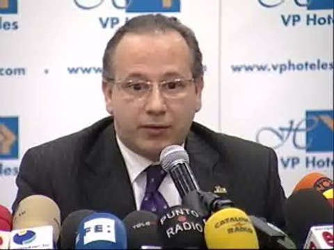 Alcaraz : El Gobierno ha tenido más reuniones con nuestros asesinos que con nosotros