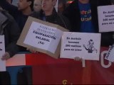 Funcionarios de Justicia interrumpen el mitin de Zapatero en Gijón