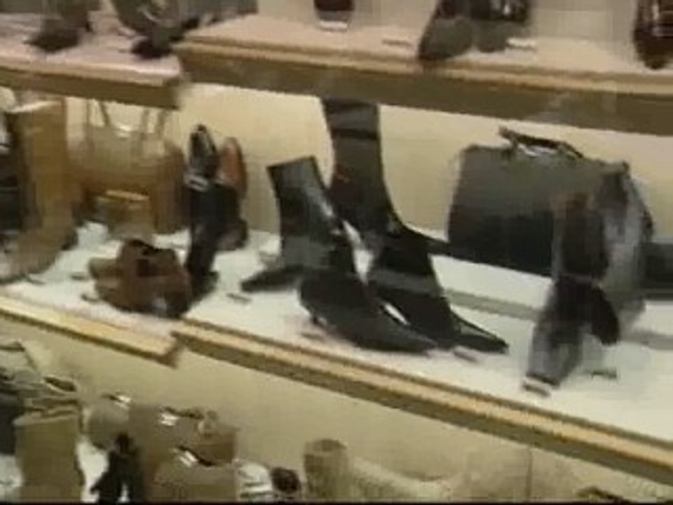 El IPC baja seis décimas gracias a las rebajas