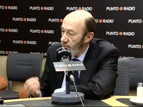 Rubalcaba destaca la importancia de la detención de tres islamistas en Vitoria