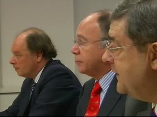 El presidente de la Sociedad de Empresarios Vascos cree que ETA tiene "topos" en los bancos