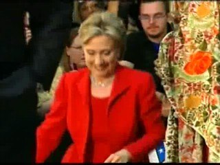 Clinton y Obama se enfrentan por demostrar quién solventaría mejor una crisis de seguridad naciona