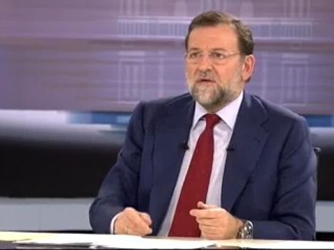 Zapatero: ¿Con qué cara habla usted de regularizaciones?