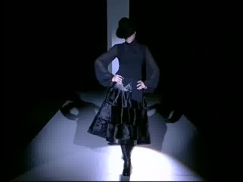 Diseñadores latinos muestran sus propuestas vanguardistas en Madrid