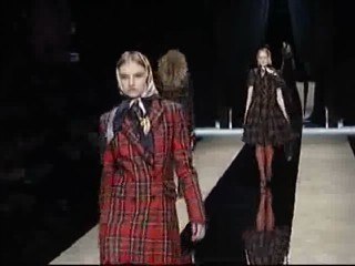 Dolce y Gabbana suben a la Pasarela Milán tras calificarla de "payasada"