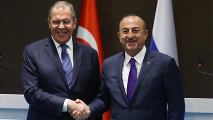 أوغلو: أنقرة اشترت الصواريخ الروسية ولا يحق لأحد الاعتراض