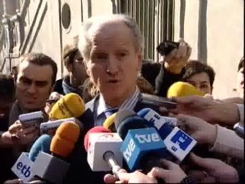 Atutxa arremete contra Manos Limpias