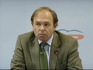 El PP traslada a Gallardón el "cariño y ánimo" del partido