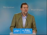 Rajoy promete rebajas fiscales para las mujeres trabajadoras