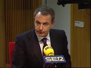 Zapatero considera "inaceptable" que los obispos digan que España retrocede en derechos humanos