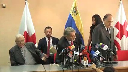 Cruz Roja distribuirá "ayuda humanitaria" en Venezuela