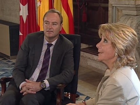 Aguirre denuncia que desean su muerte en Twitter