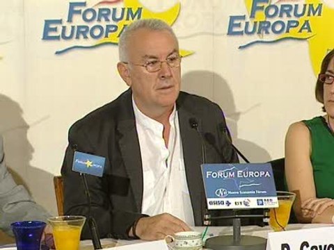 Cayo Lara: ¿Alguien está en contra de que desaparezca ETA?