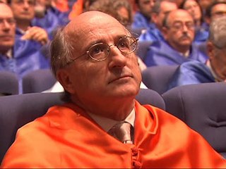 Brufau critica falta autoridad y liderazgo