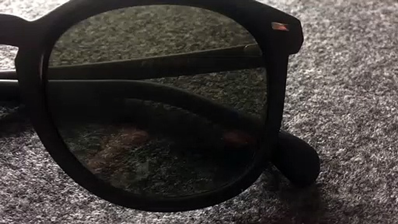 Guêpe vs Miroir