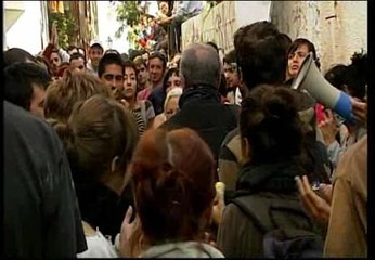 Paralizan el desahucio de la &#039;casa del aire&#039; en Granada