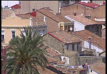 La crisis de la construcción puede salvar el histórico barrio del Cabanyal