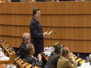 Barroso pide a bancos que utilicen capital privado