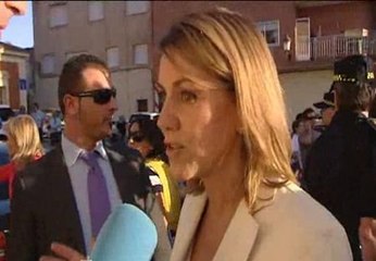 Cospedal: "Las intenciones que tenemos es que no haya trabajadores sin prestaciones"