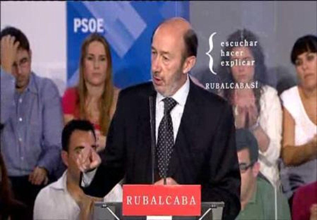 Rubalcaba promete "echar una mano" a los empresarios con dinero público para ayudarles a contratar