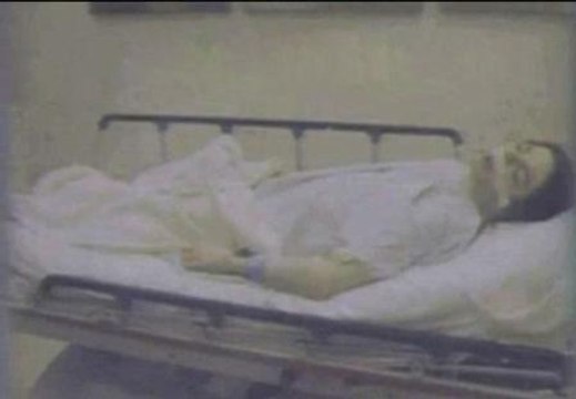 La imagen del cadáver de Michael Jackson marca el inicio del juicio contra el médico Conrad Murray